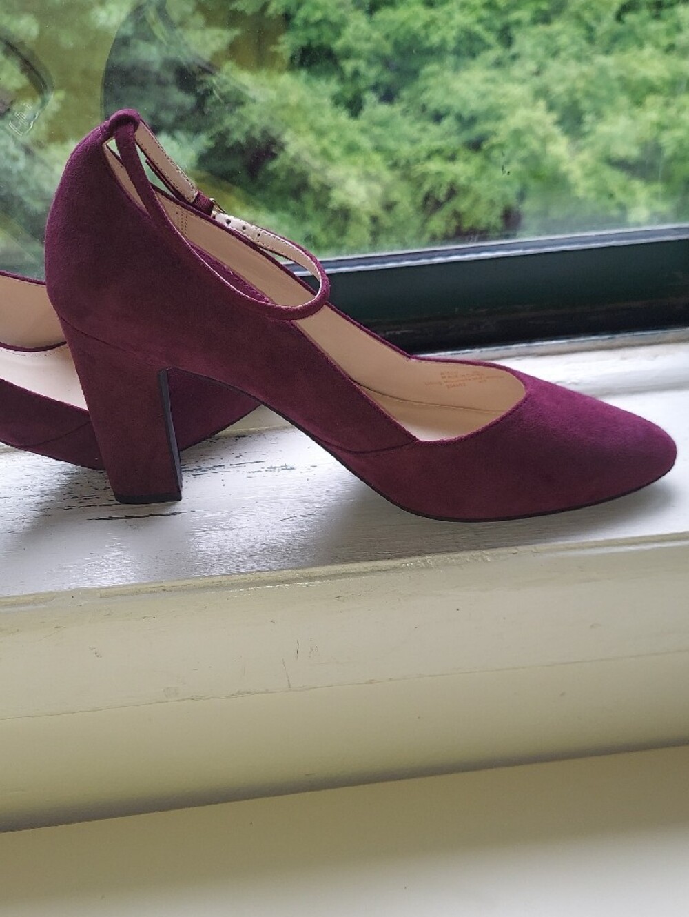 Cole Haan Wine Suede Ankle Strap Block Heel Rubber Sole Cushioned Insole Size 10 - Picture 4 of 15
